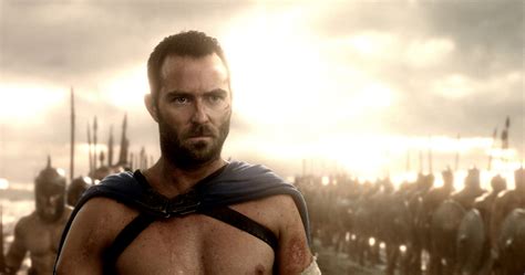 Sullivan Stapleton in 300: Rise of an Empire - HeyUGuys