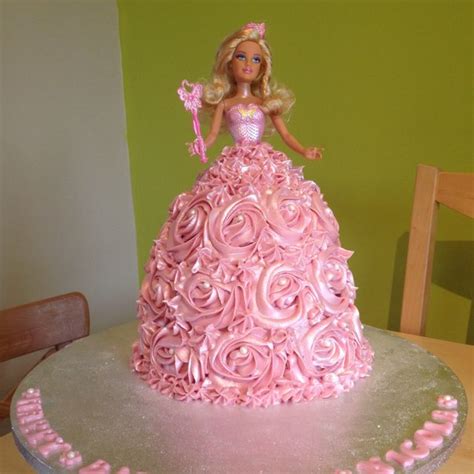 13 best images about Barbie Princess cake ideas on Pinterest | Barbie princess, Pink barbie and ...