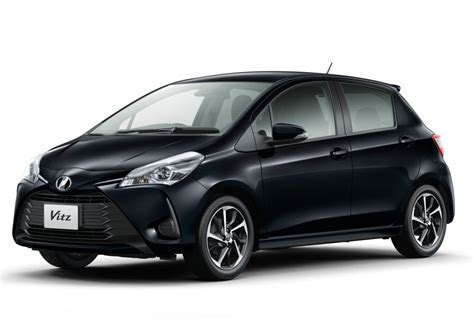 Toyota Vitz 2017 Facelift Launched: Features, Specs,Price & More ...