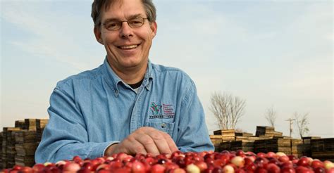 Cranberry harvest volume up, but below expectations | Farm Progress