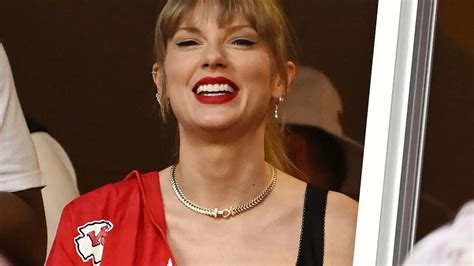 Did You Notice Taylor Swift's Surprising Outfit at the Chiefs Game? - Syrian War Daily