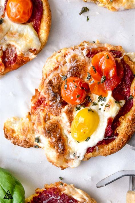 Cloud Bread Pizza (1g Carb/Pizza!!) - Little Pine Kitchen