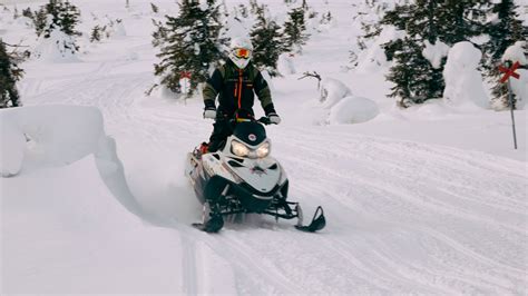 Waffles, Gentle Slopes and Cloudberries Everywhere: Skiing in Sälen, Sweden - The New York Times