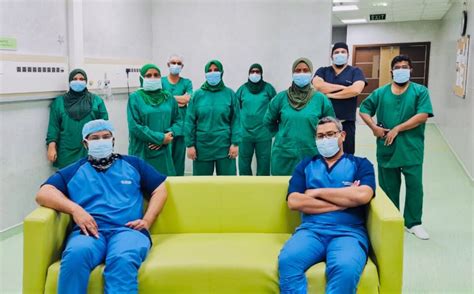 AEH’s Orthopaedics team performs first arthroscopic surgery outside ...