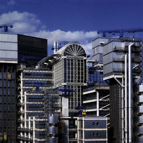 The Lloyd’s building is Richard Rogers’ first high-tech office block ...