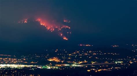 West Kelowna wildfire evacuation order expanded to 2,500 residents | CBC News