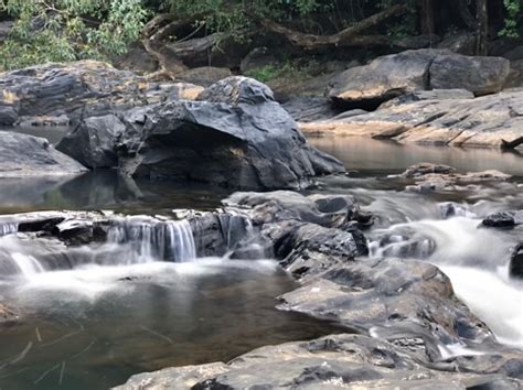 Kanoor Waterfalls In Yellapur Stock Photo - Download Image Now ...