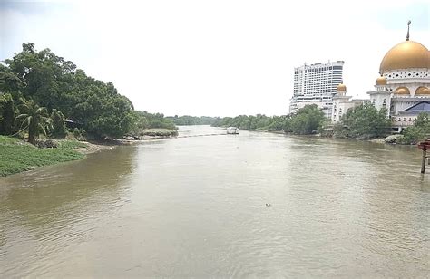 Klang River water quality improved due to less waste during MCO ...