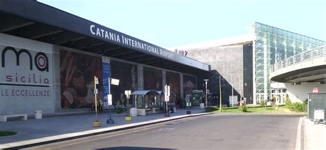 Foto Aeroporto Catania / Aeroporto di Catania, due nuovi parcheggi - la Repubblica - Scopri le ...