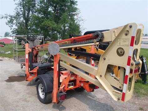 35' JLG T350 Towable Boom Lift - North 93 Rentals