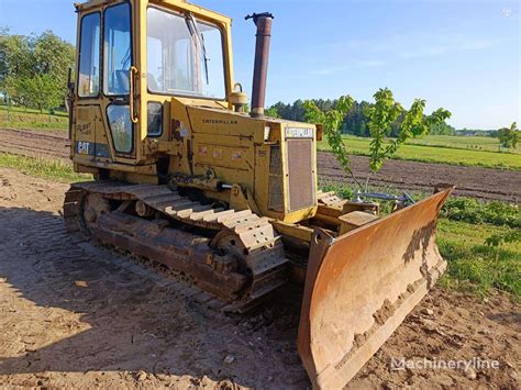 Caterpillar D4 bulldozer for sale Lithuania Čekoniškės, YR34829