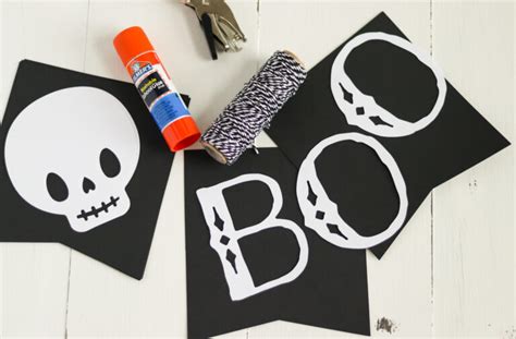 DIY Cricut Halloween Banner - Have a Crafty Day