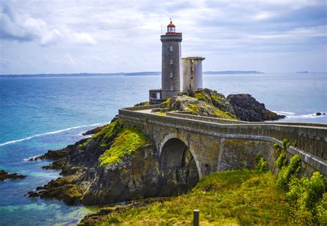 Phare du Petit Minou Lighthouse jigsaw puzzle in Great Sightings puzzles on TheJigsawPuzzles.com