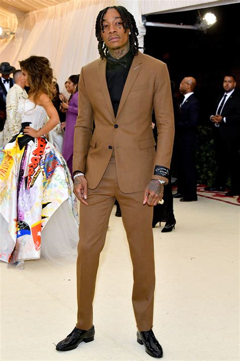 Met Gala 2018 Red Carpet: Every Menswear Look You Need to See | Black men fashion casual, Dress ...