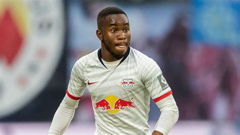 Lookman makes Champions League debut as RB Leipzig edge past Zenit St ...