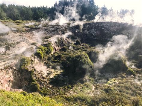 Things to Do in Taupo: New Zealand's Major Volcanic Region - The Tumbling Nomads