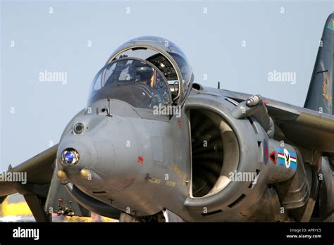 Harrier gr9 hi-res stock photography and images - Alamy