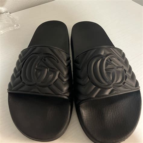 Gucci Men's Black Slides | Depop