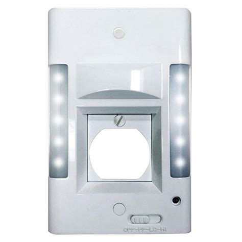 Capstone 2-in-1 10-LED Outlet Wall Plate-0460 - The Home Depot