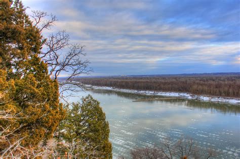 Missouri River downstream at Weldon Springs Natural Area, Missouri ...