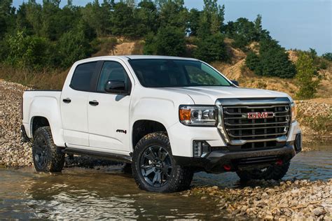 2022 GMC Canyon Built Without Hood Insulators