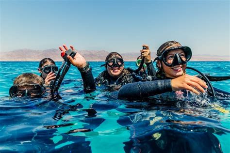 Diving in Red Sea, Eilat - MANTA ISROTEL DIVING CENTER