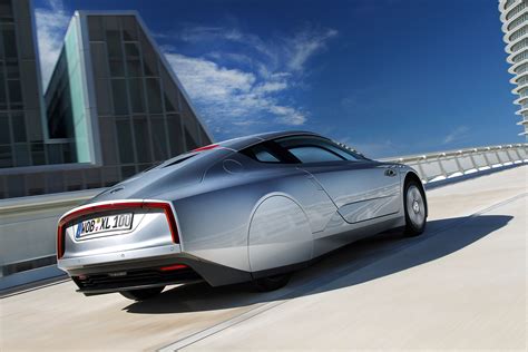 2014 Volkswagen XL1, The 261-MPG Car, Debuts