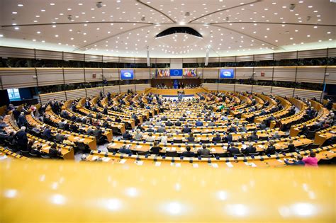 The European Parliament heading towards icy Arctic waters – again | The ...