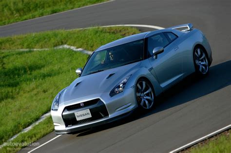 NISSAN GT-R (R35) specs - 2007, 2008, 2009, 2010, 2011 - autoevolution