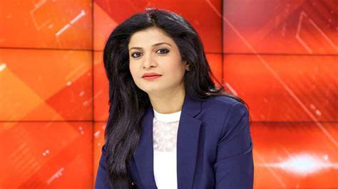 These Are The Top Indian News Anchors And Their Earnings