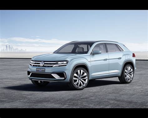 Volkswagen Plug-in Hybrid Cross Coupe GTE Concept 2015