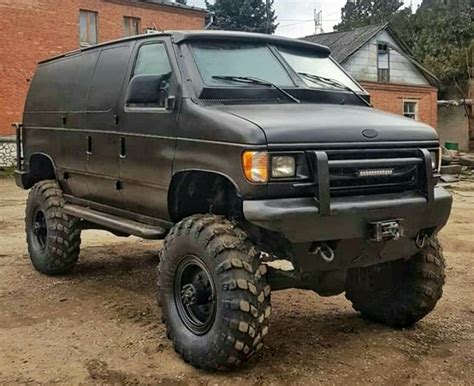 Ford Econoline Van 4x4 Lifted