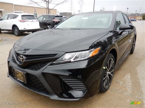 2018 Midnight Black Metallic Toyota Camry SE #126580033 | GTCarLot.com - Car Color Galleries