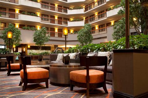 Embassy Suites Austin-Arboretum Austin - 2022 hotel deals - Klook