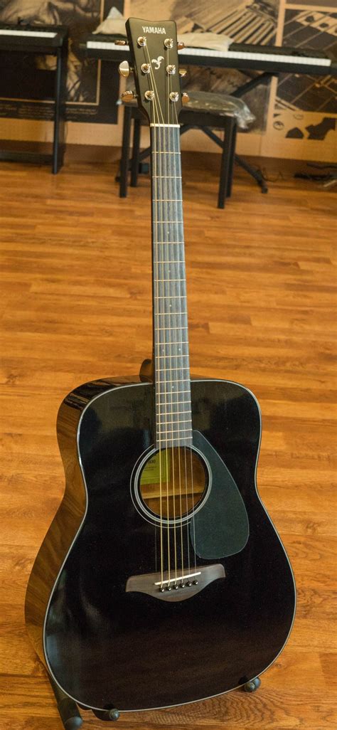 Product - Yamaha FG800 Acoustic Guitar - Black