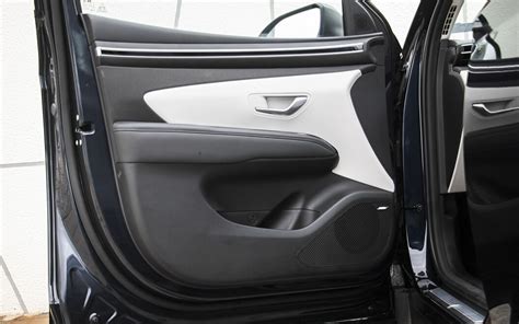 Hyundai Tucson Interior Images: Tucson Interior Photo Gallery