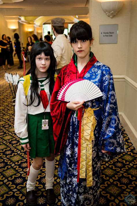 Kagome and Kagura Inuyasha Cosplay