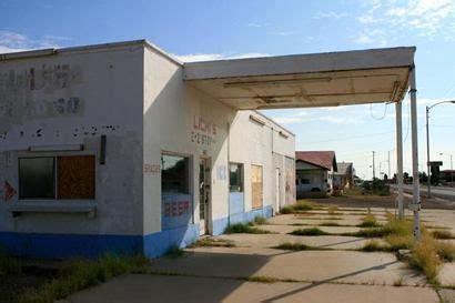 Pecos Texas and Pecos Texas Hotels. | Pecos, Old gas stations, Old ...