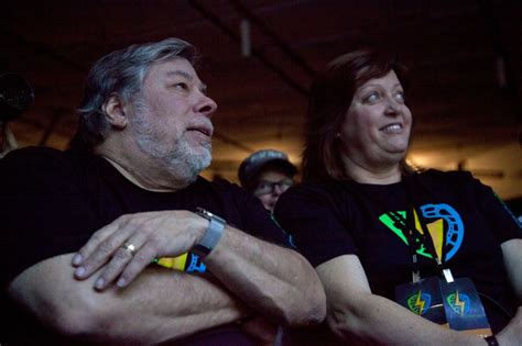 Steve Wozniak Biography & Facts: Net Worth, Spouse, and Education