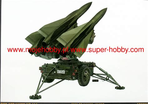 MIM-23 Hawk Surface-to-air missile JGSDF Version AFV Club 35310