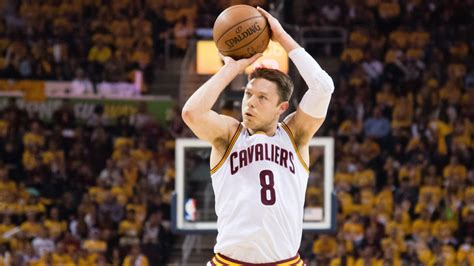 Matthew Dellavedova: Cavs guard getting signature shoe - Sports Illustrated