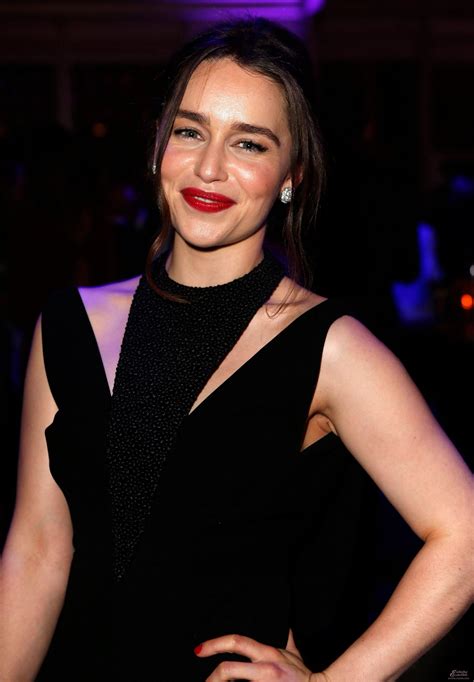 Emilia Clarke : r/lipstickceleb