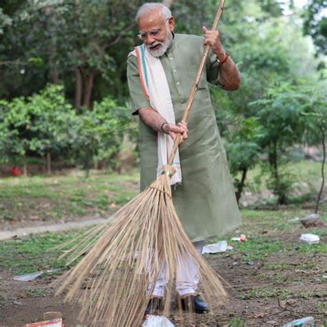 'Swachhata Hi Seva' Campaign: Highlights Of A Garbage-Free India