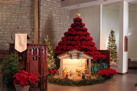 St. Joan of Arc Catholic Church, Christmas decorations | Church ...