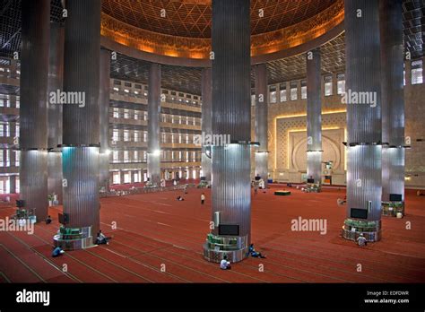 Interior of the Istiqlal Mosque / Masjid Istiqlal, largest mosque in ...