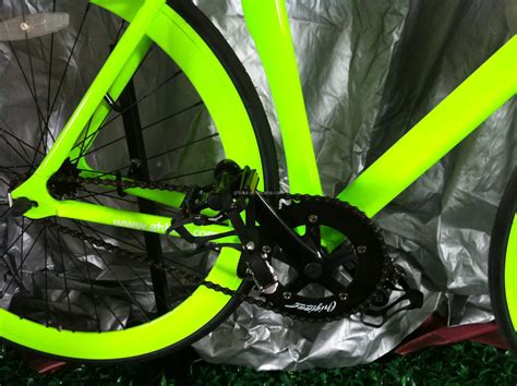 700c Ce Usa Europe Colorful En15194 Aluminium Glow In Dark Paint Fixie Bicycle - Buy Glow In ...