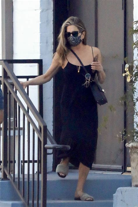 Jennifer Aniston - Leaves a Hair Salon in Beverly Hills 05/23/2021 ...