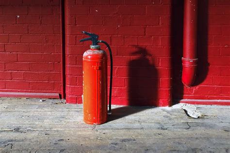 The 5 Types And Colours Of Fire Extinguishers And Their Uses - HASpod