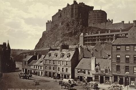 Edinburgh Castle from Grass Market image - Free stock photo - Public ...