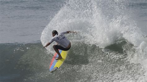 Swell Builds for Komune Bali Pro | World Surf League